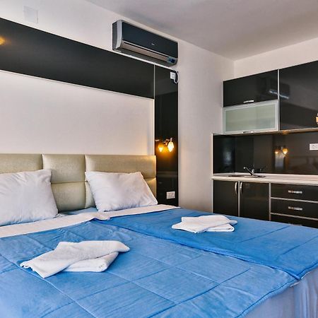 Villa Dvor Kornic Budua Camera foto