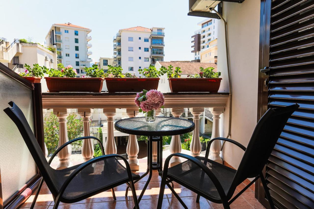 Villa Dvor Kornic Budua Esterno foto