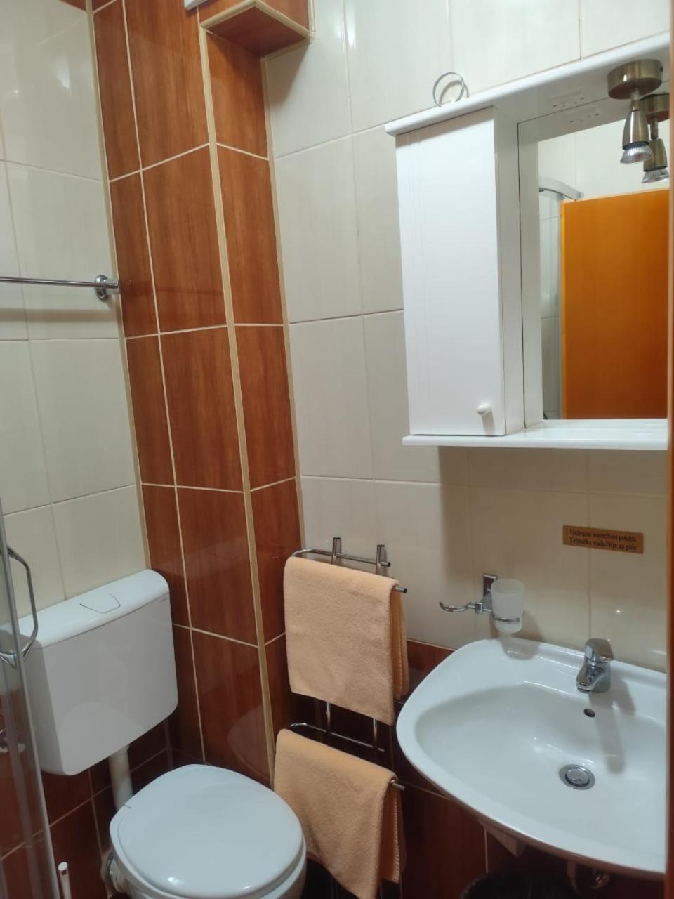 Villa Dvor Kornic Budua Camera foto